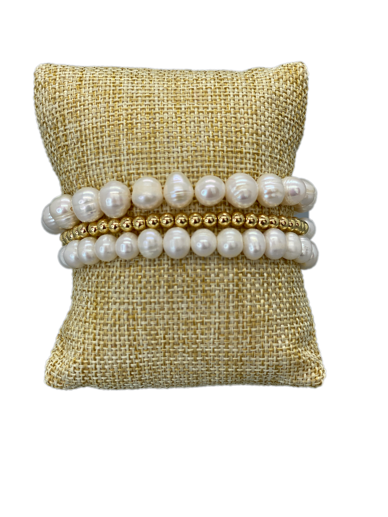 Pearls and gold beads bracelets